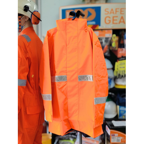 6093850112854968371_4